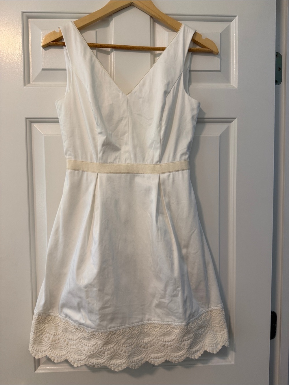 White House Black Market White Sleeveless V-Neck Lace Hem Mini Dress